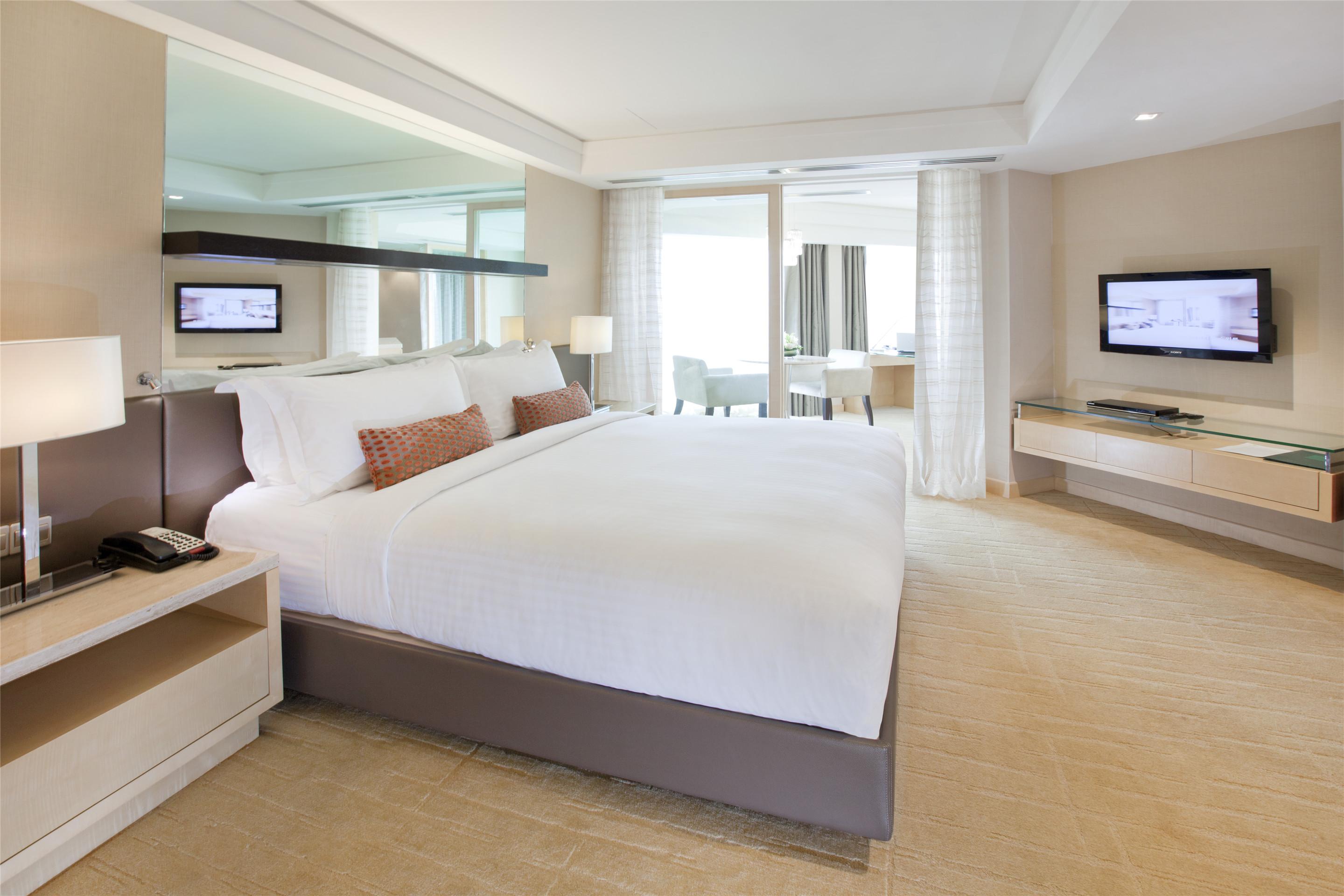 סובאנג ג'איה Dorsett Grand Subang Hotel מראה חיצוני תמונה A bedroom at the hotel