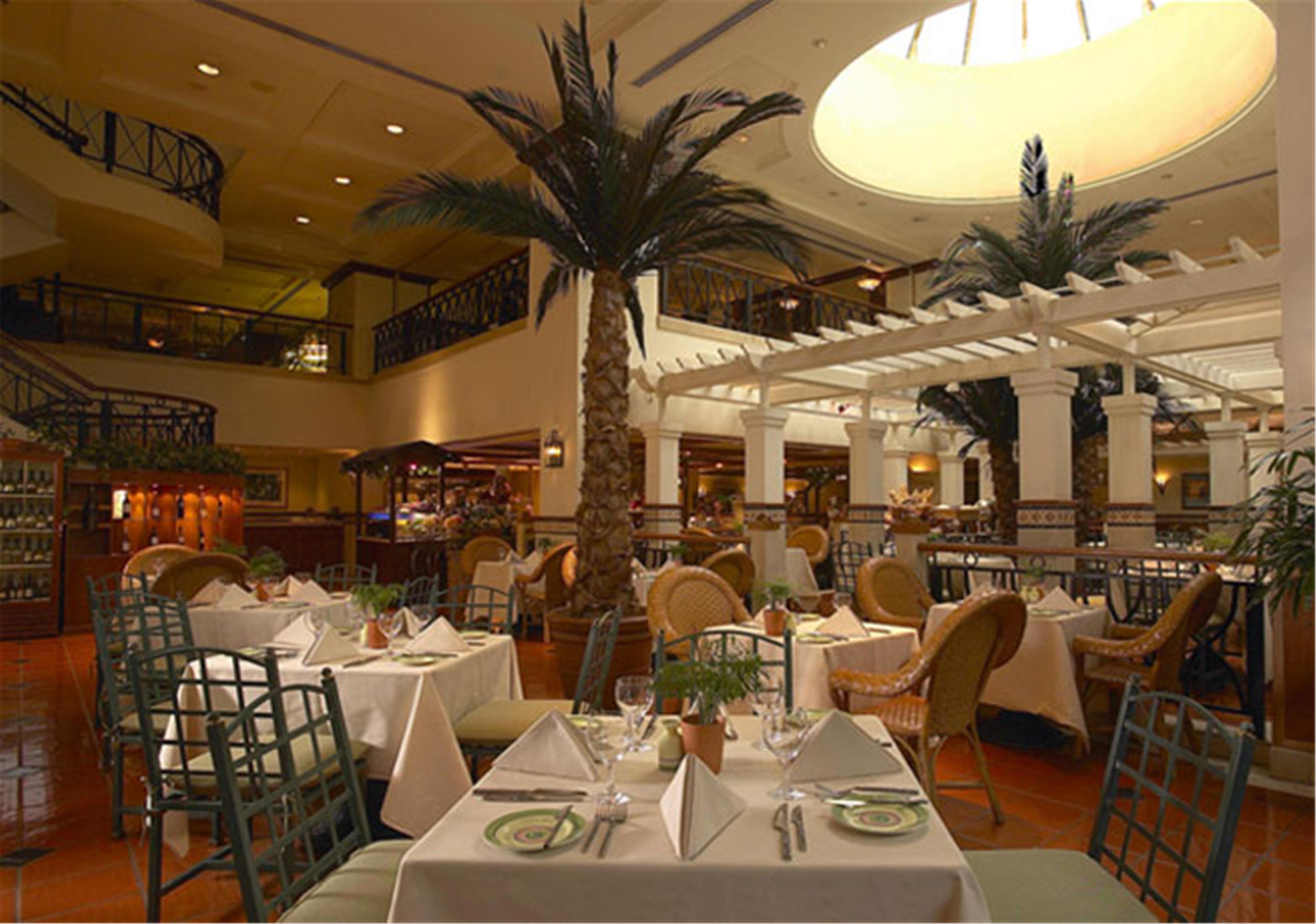 סובאנג ג'איה Dorsett Grand Subang Hotel מראה חיצוני תמונה The Palm Court